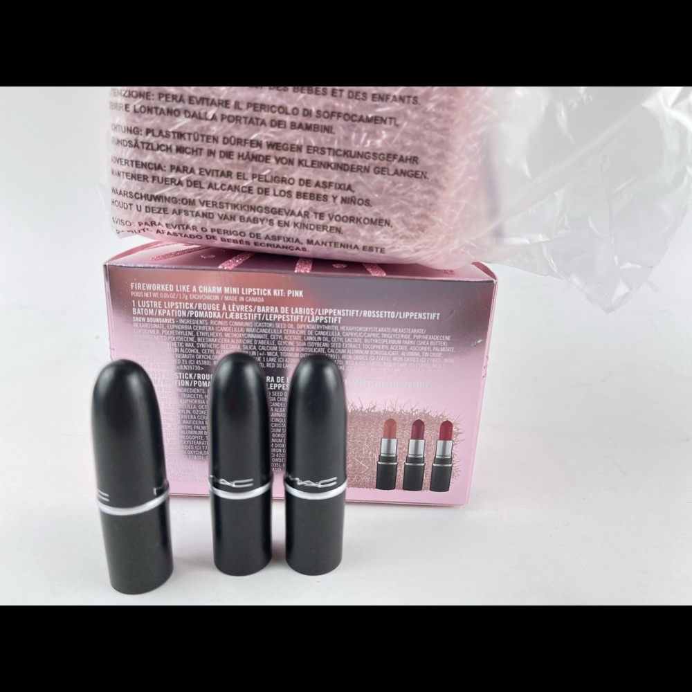 Mac Holiday Fireworked Like A Charm Pink Mini Lipstick Kit/Set NIB - Picture 7 of 8